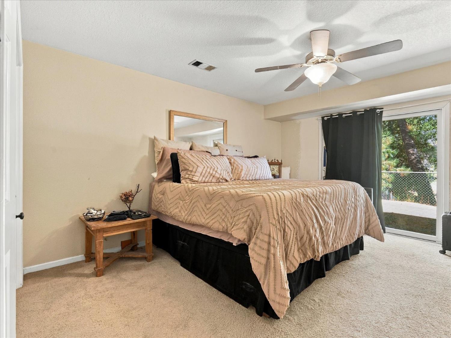 49672 Rocky Cut Rd, Oakhurst, CA 93644
