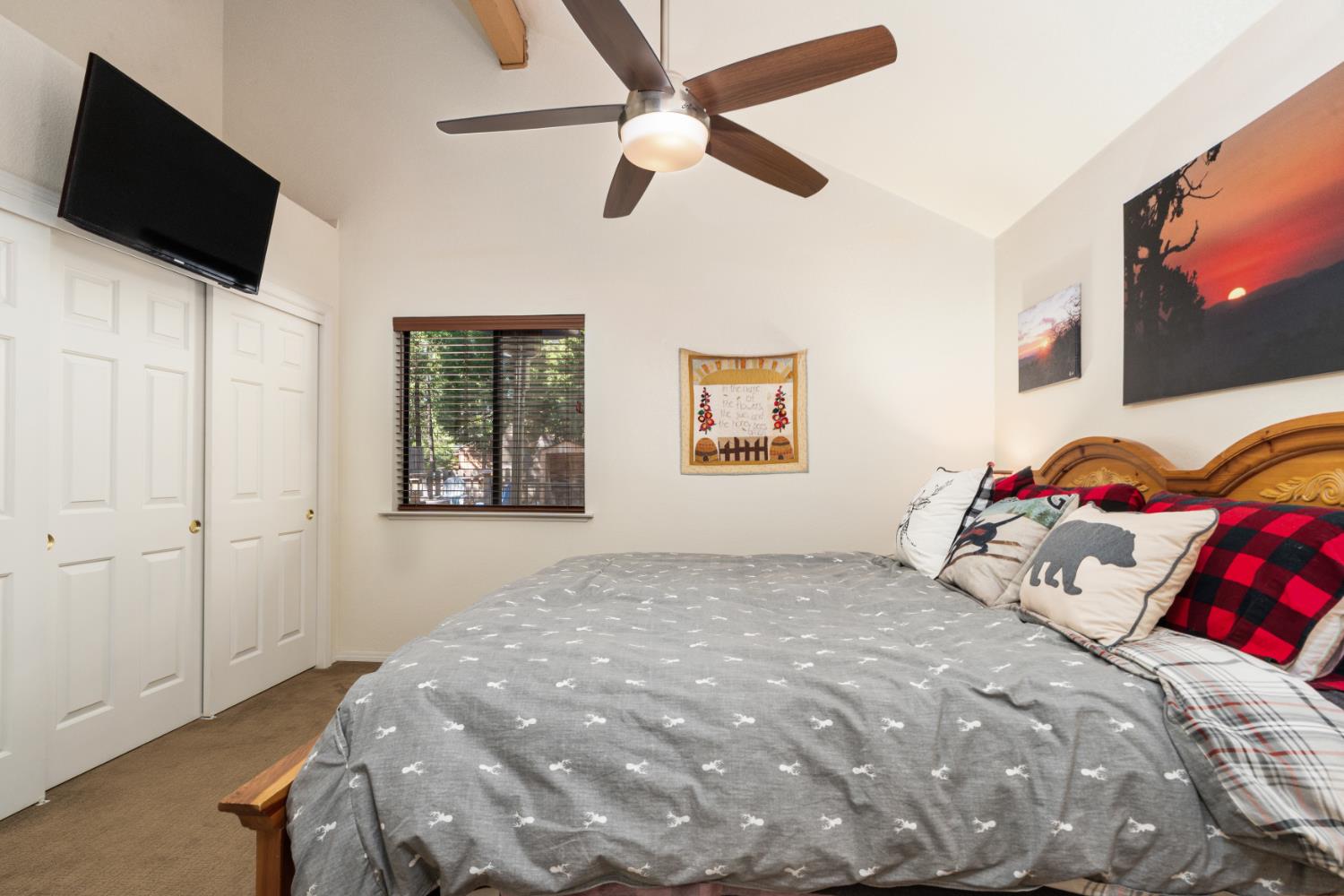 40735 Silver Tip Lane, Shaver Lake, CA 93664