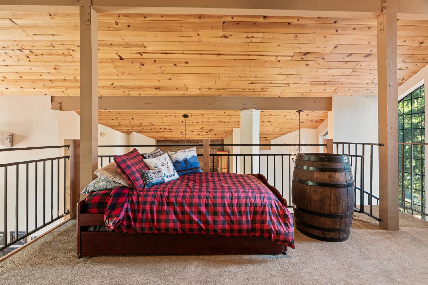 40735 Silver Tip Lane, Shaver Lake, CA 93664