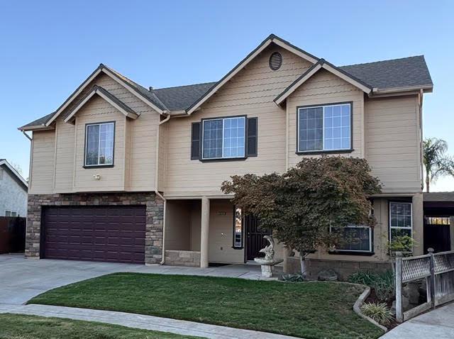 5943 W Paul Ave, Fresno, CA 93722