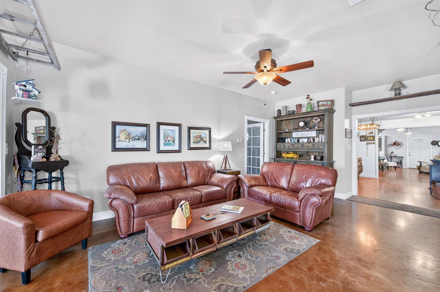 214 5th, Clovis, CA 93612