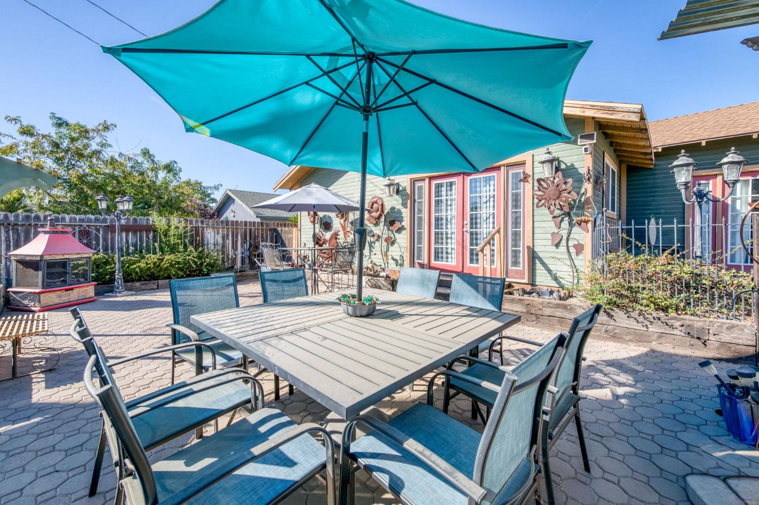 214 5th, Clovis, CA 93612