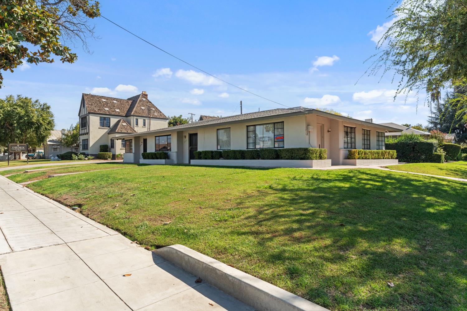 1502 1520 E Olive, Fresno, CA 93728