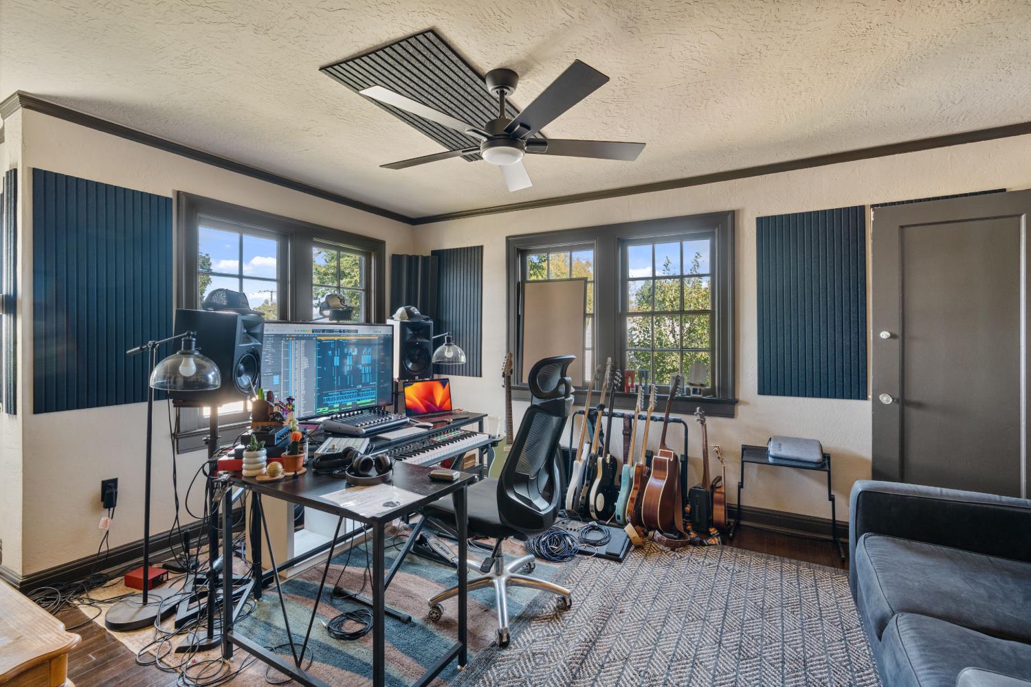 1502 1520 E Olive, Fresno, CA 93728