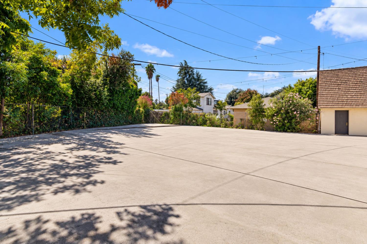1502 1520 E Olive, Fresno, CA 93728