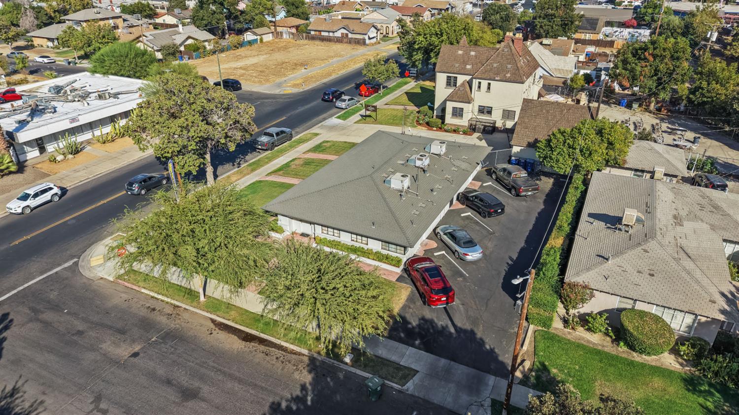 1502 1520 E Olive, Fresno, CA 93728