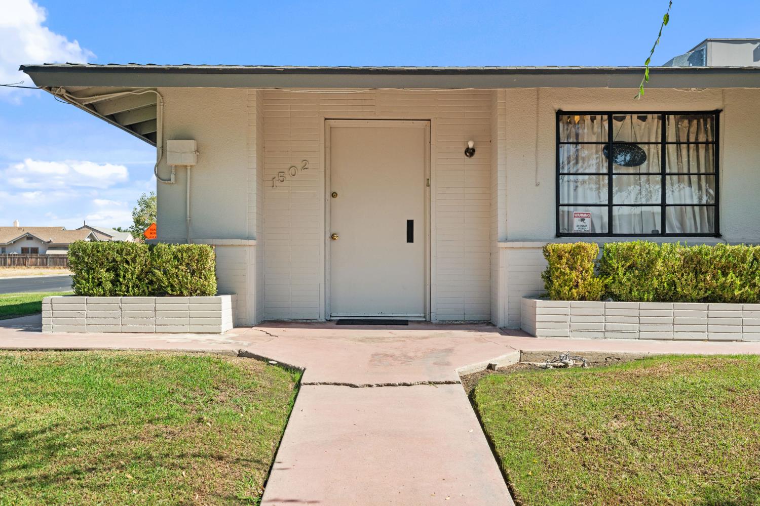 1502 1520 E Olive, Fresno, CA 93728