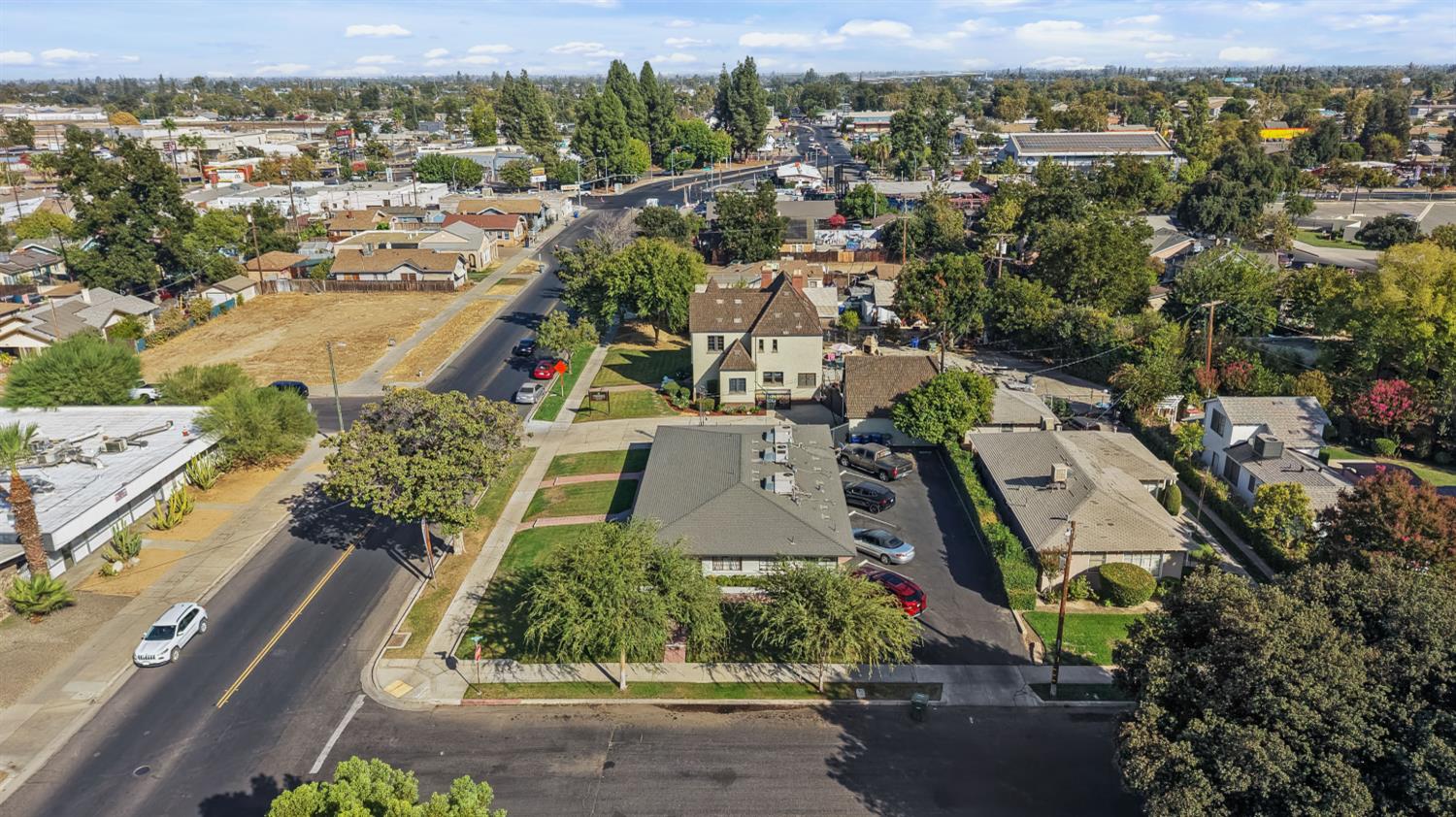 1502 1520 E Olive, Fresno, CA 93728