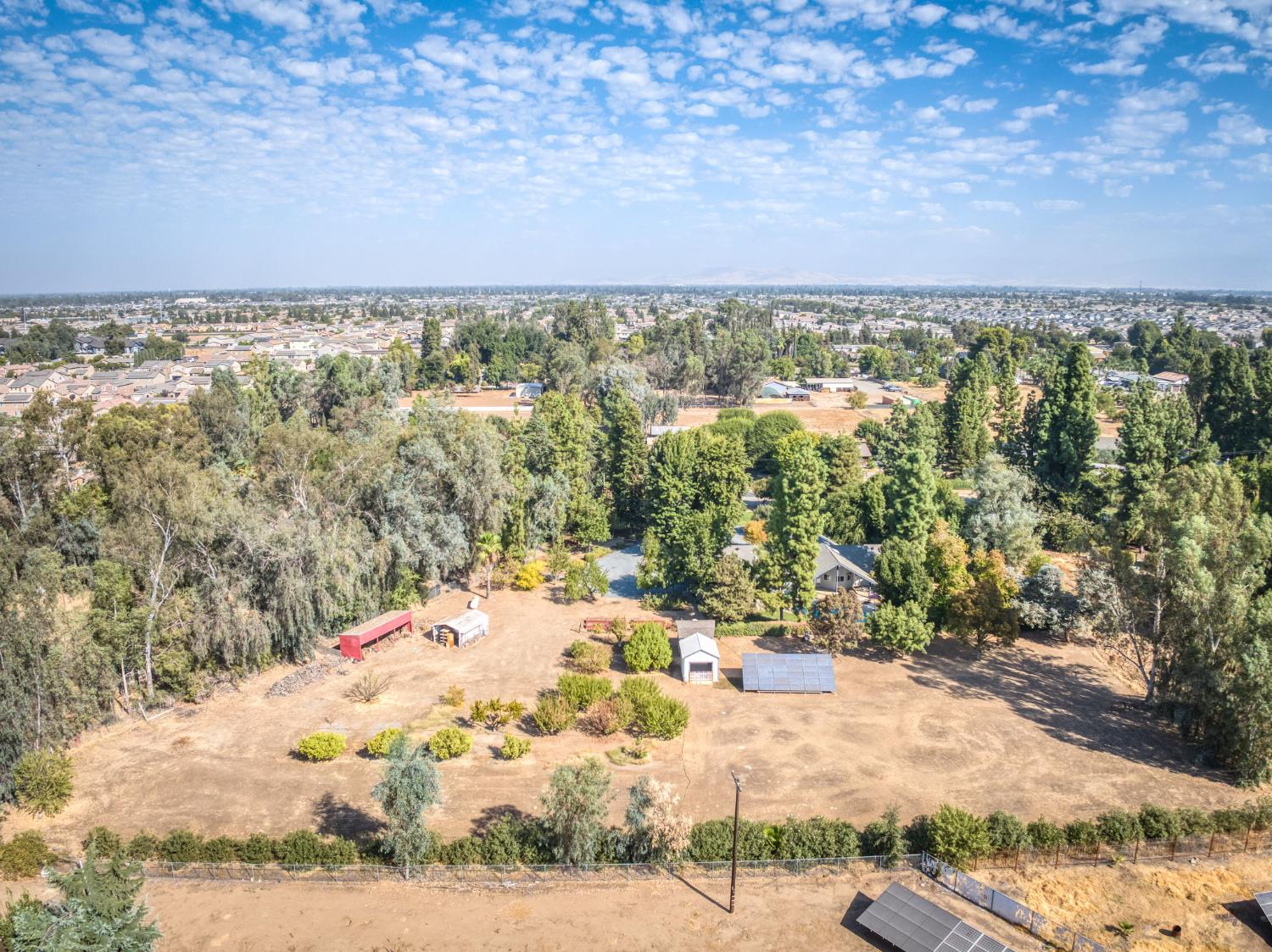 6793 E Cambridge Ave, Fresno, CA 93727