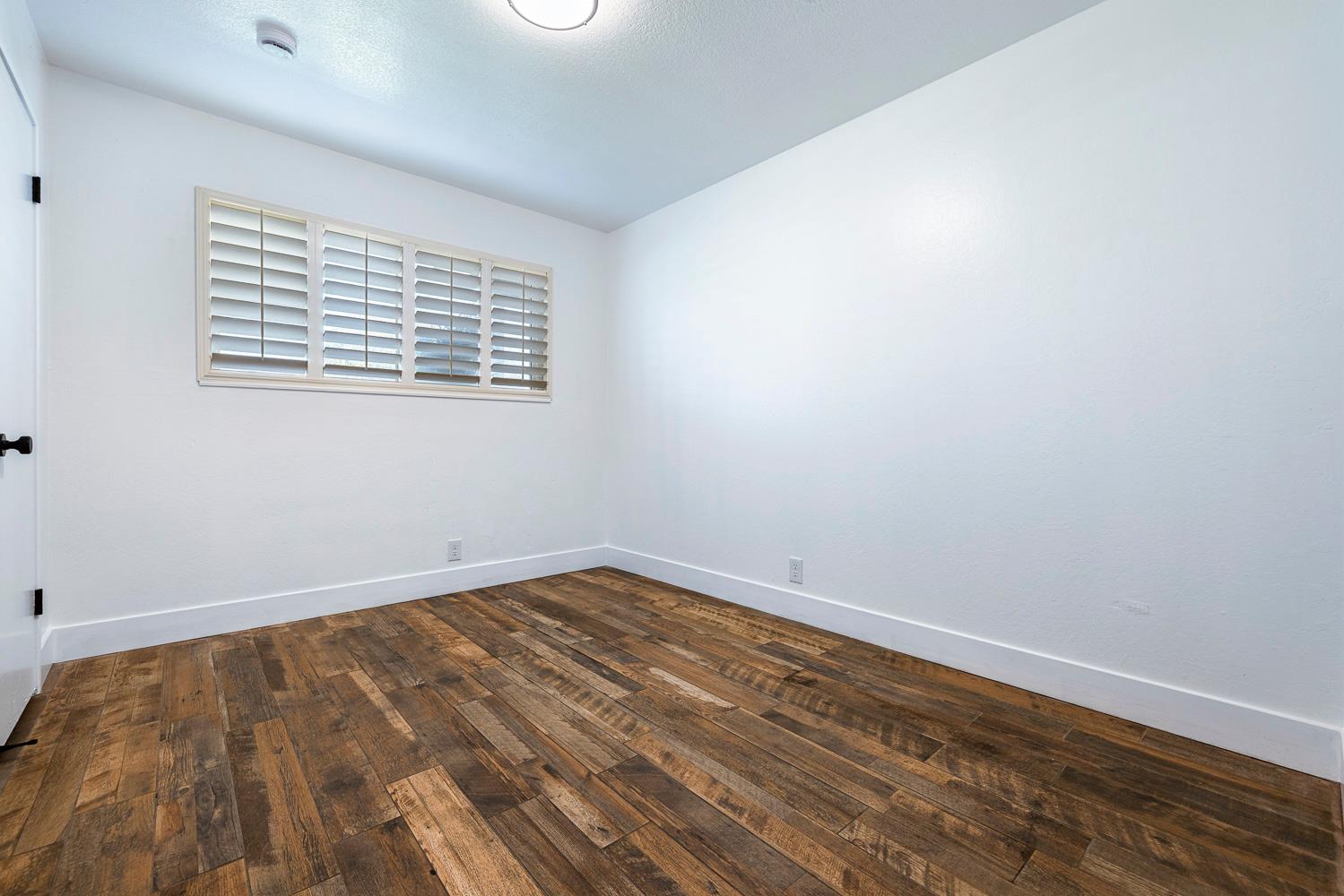 3095 W Bellaire Way, Fresno, CA 93722
