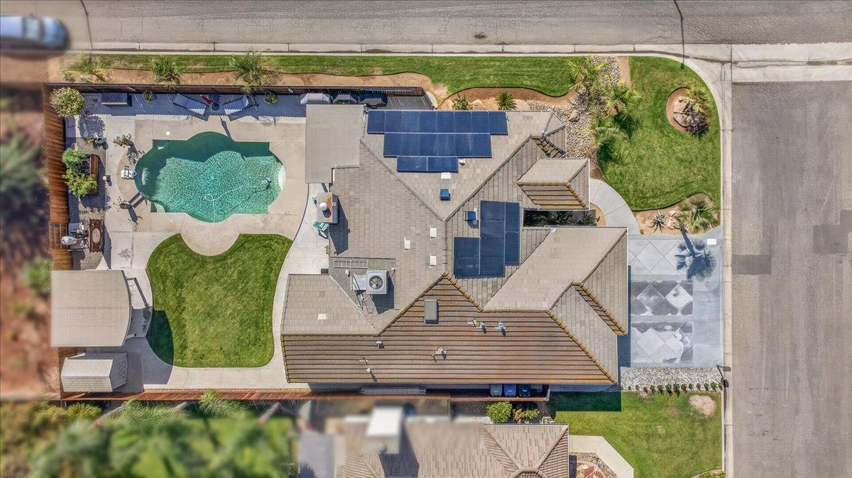 7542 N Wolters Ave, Fresno, CA 93720