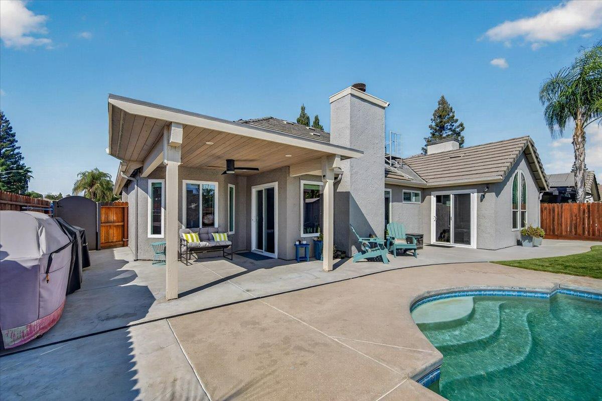7542 N Wolters Ave, Fresno, CA 93720