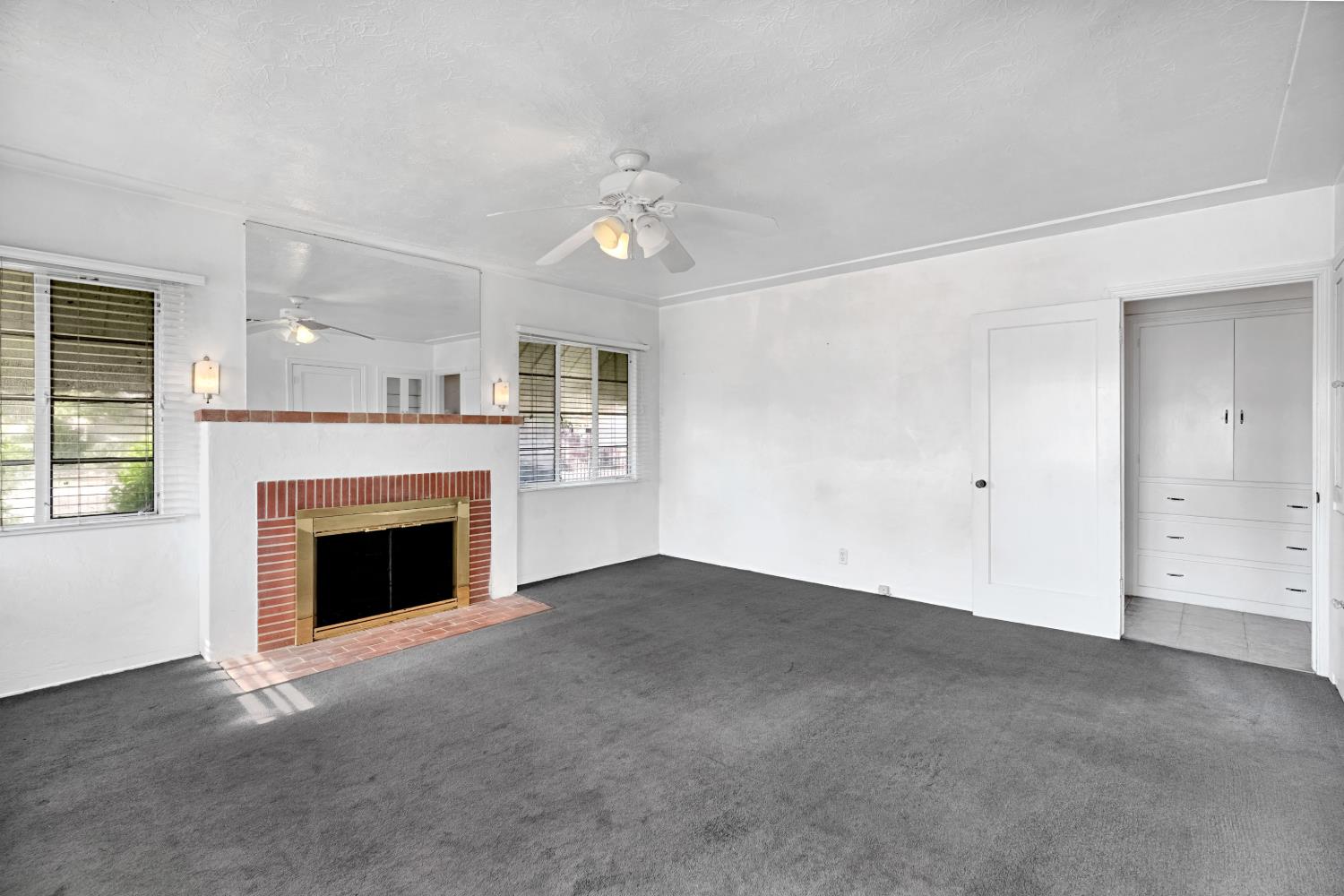 1803 Mayfair Drive East, Fresno, CA 93703