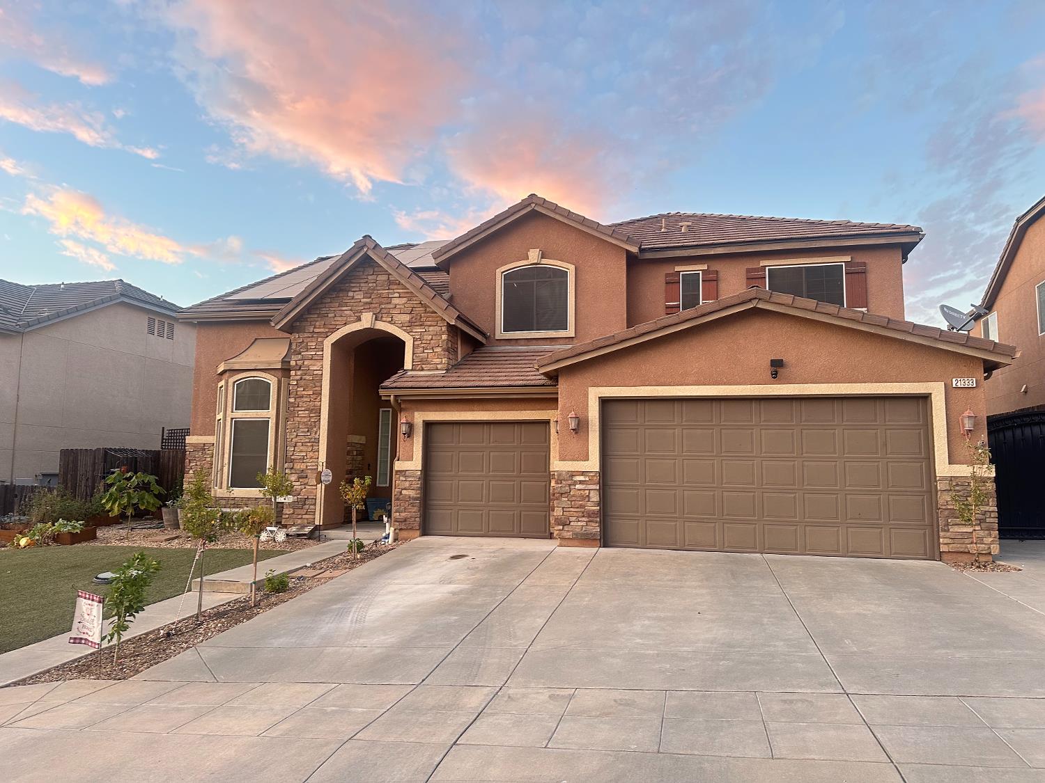 21333 Tramonto Ln, Friant, CA 93626