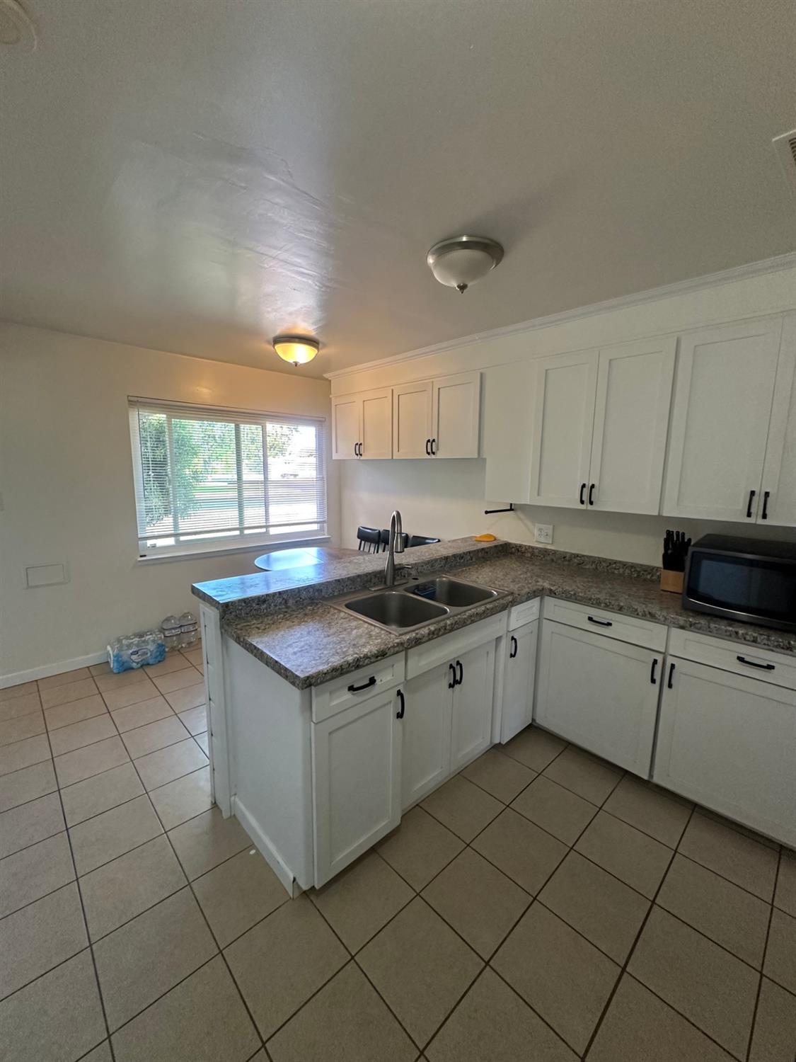 507 E San Jose, Fresno, CA 93710