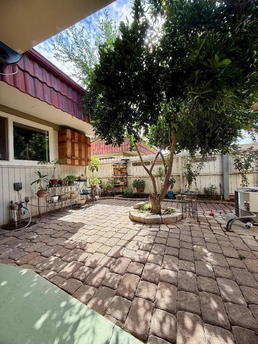 4902 N Sequoia Dr #104, Fresno, CA 93705