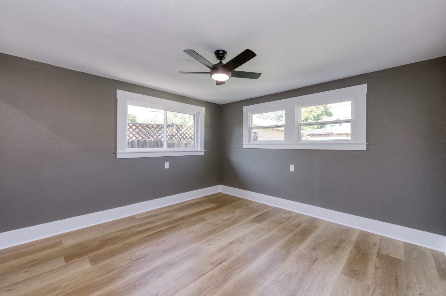 627 E McKinley Ave, Fresno, CA 93728