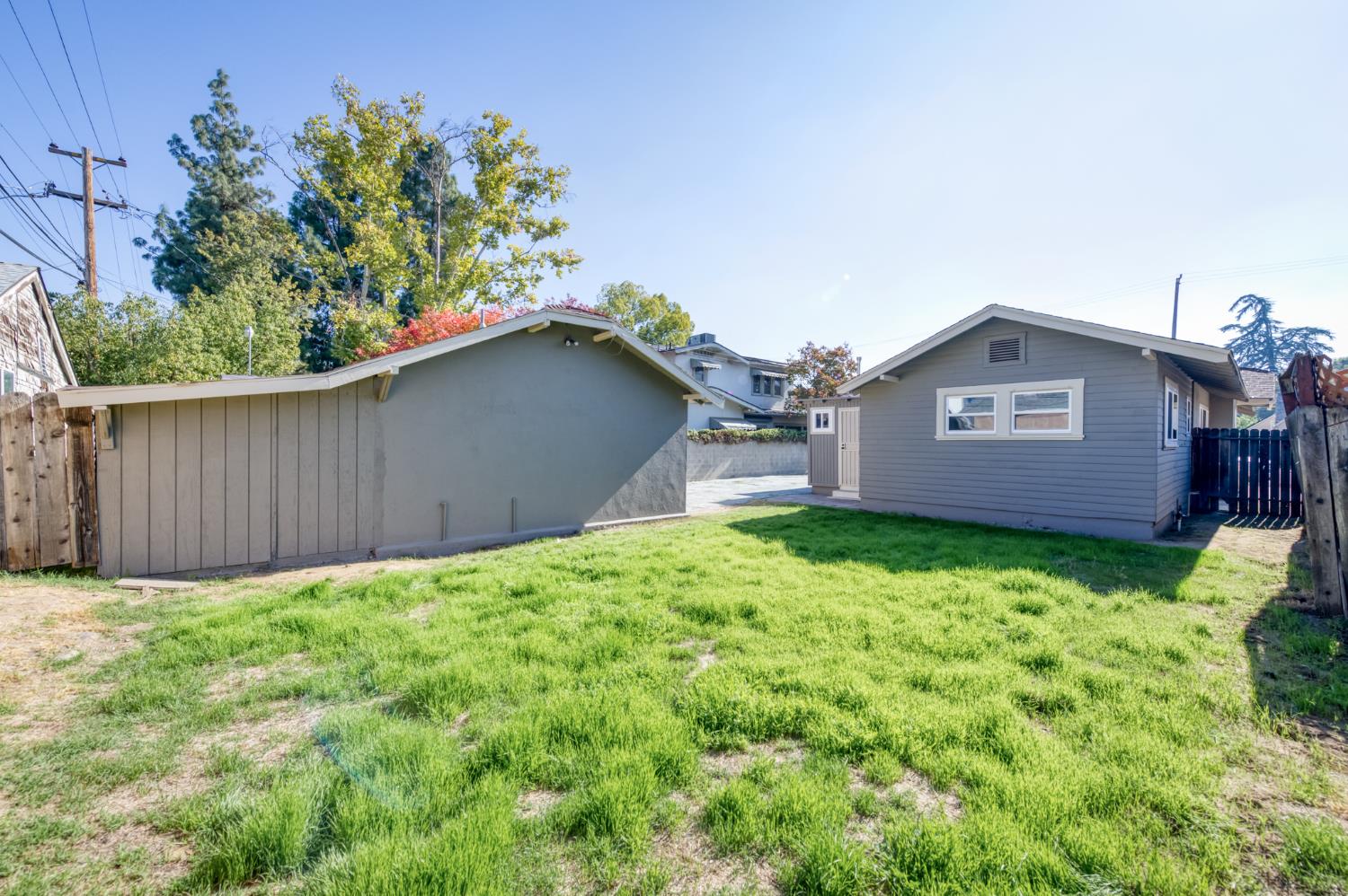 627 E McKinley Ave, Fresno, CA 93728