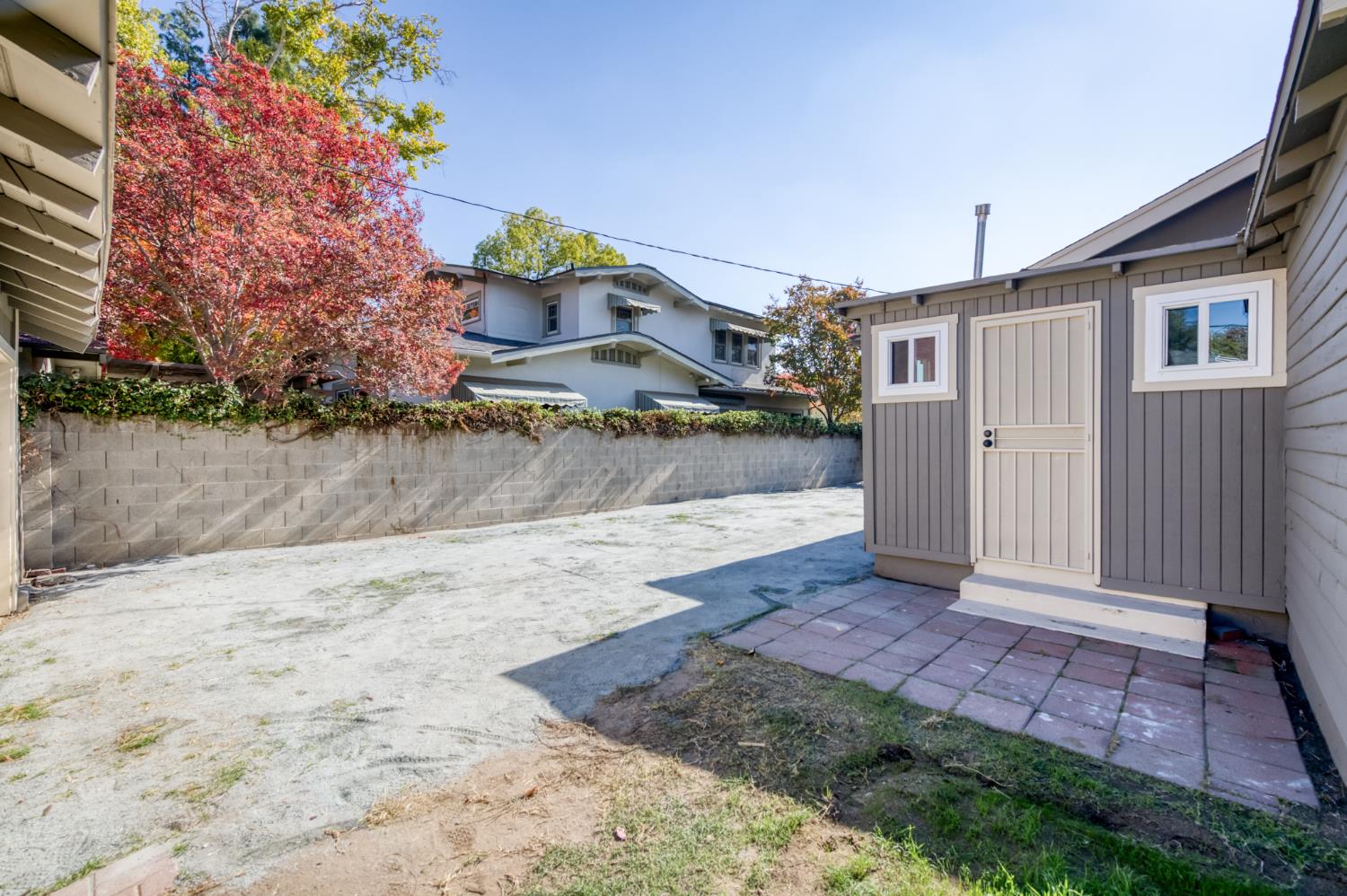 627 E McKinley Ave, Fresno, CA 93728