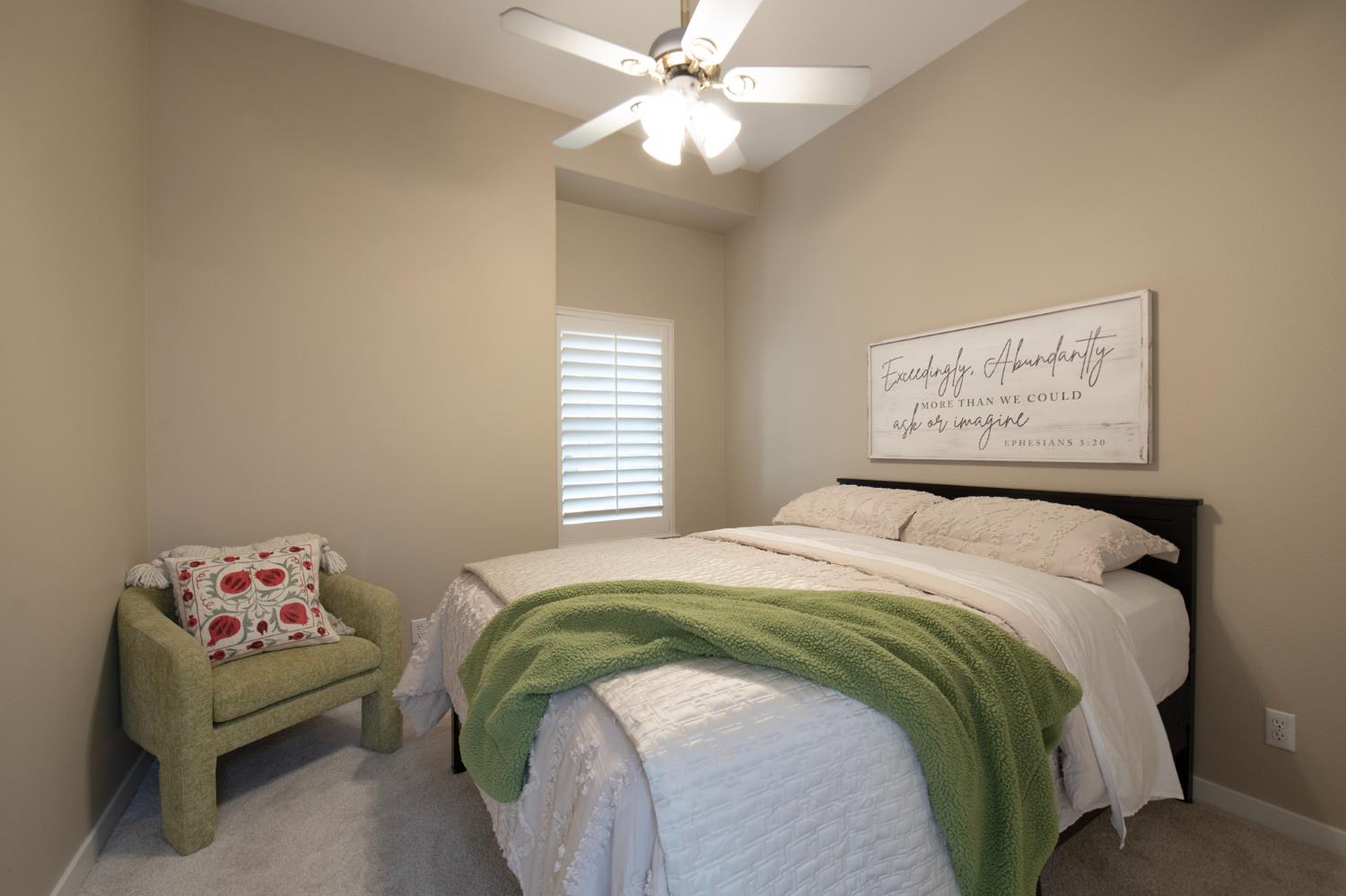 2310 E Desert Island Dr, Fresno, CA 93730