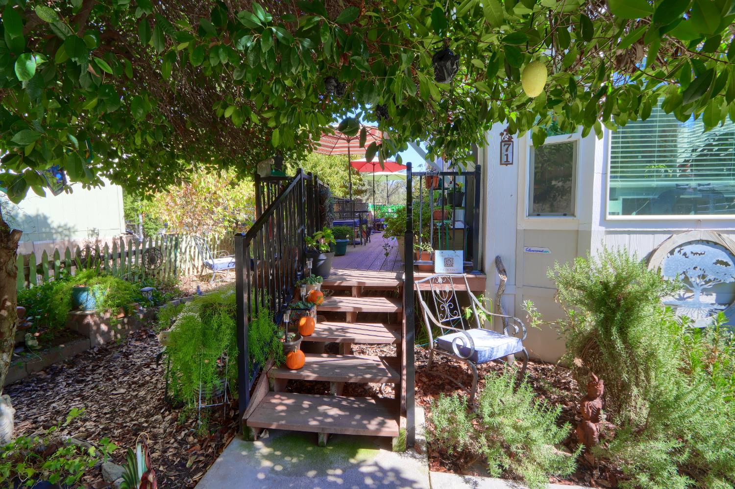 38678 Road 425 B #71, Oakhurst, CA 93644