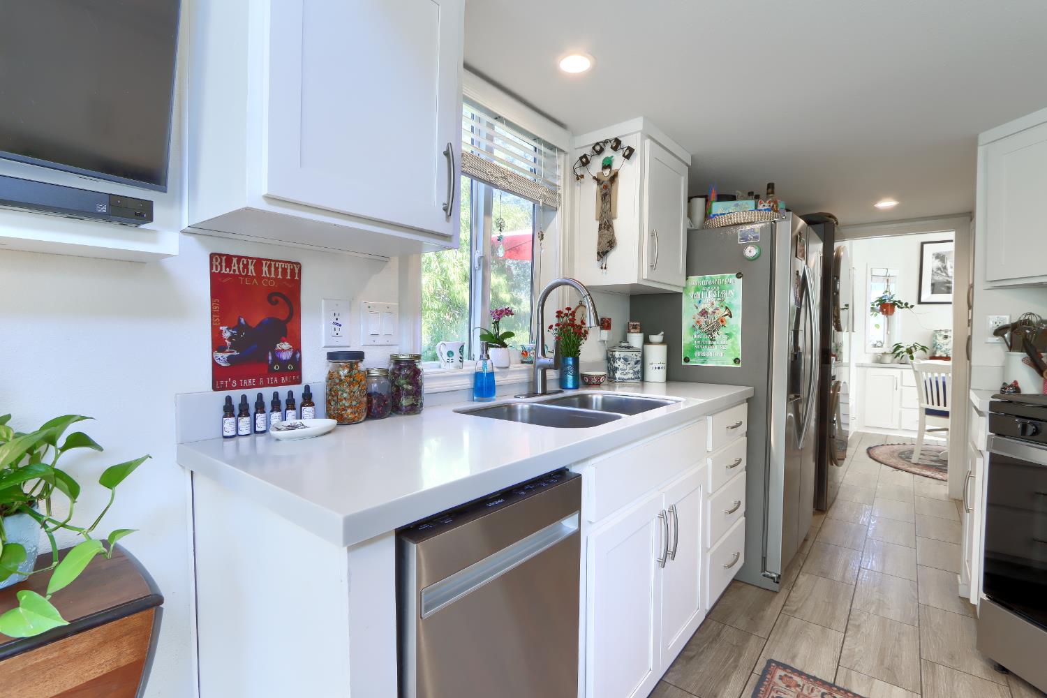 38678 Road 425 B #71, Oakhurst, CA 93644