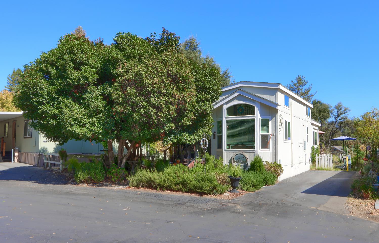 38678 Road 425 B #71, Oakhurst, CA 93644