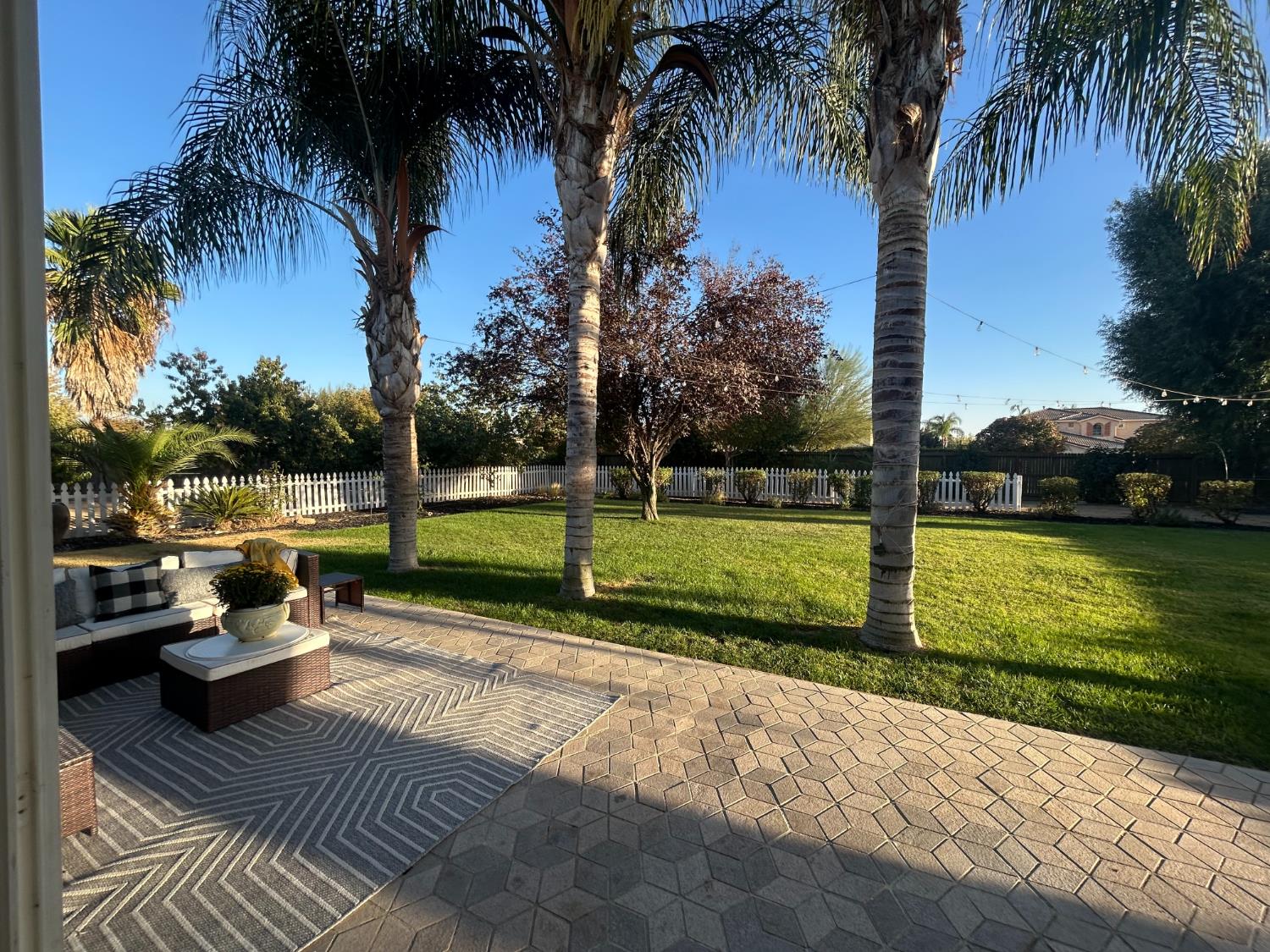9695 Heatherhearst Dr, Chowchilla, CA 93610