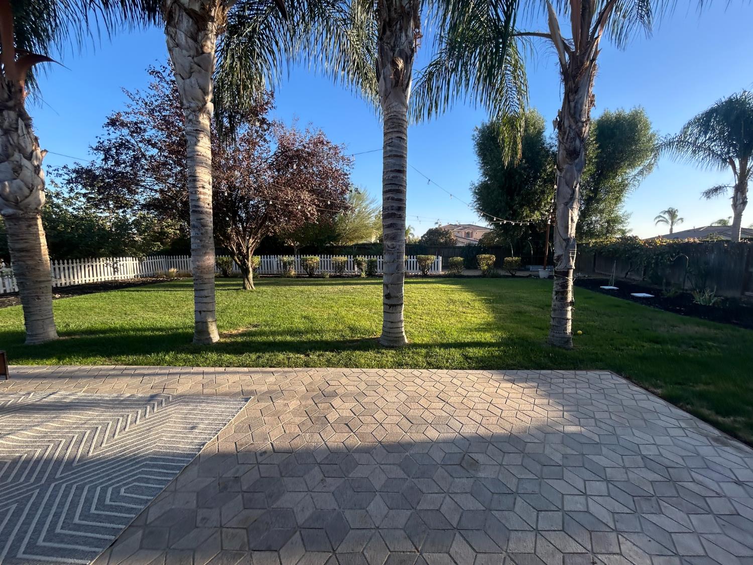 9695 Heatherhearst Dr, Chowchilla, CA 93610