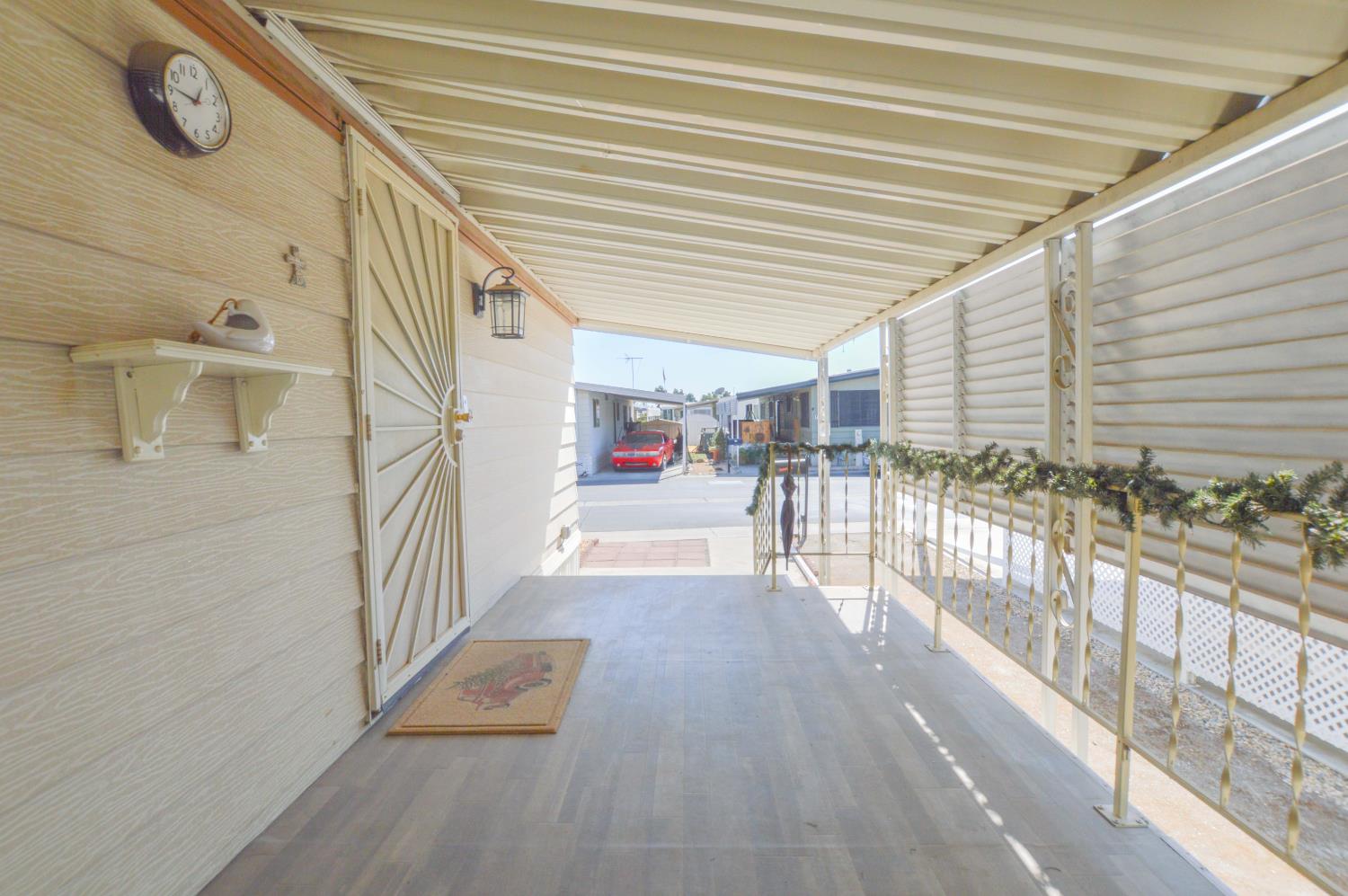 1500 1500 Villa Spc 158 Ave #158, Clovis, CA 93612
