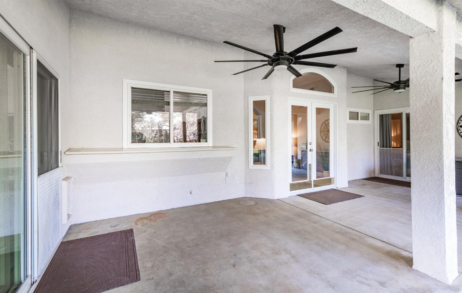 611 N Adler Ave, Clovis, CA 93611