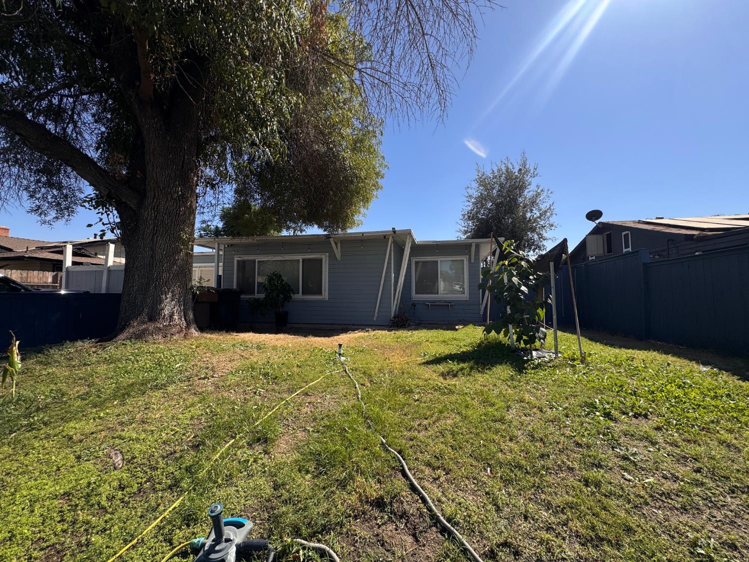 3029 Crestline Rd, Bakersfield, CA 93306