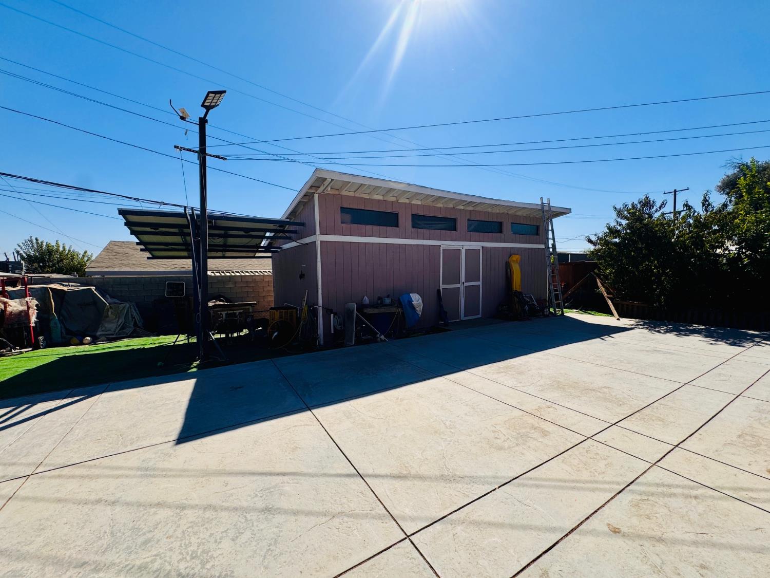 3029 Crestline Rd, Bakersfield, CA 93306