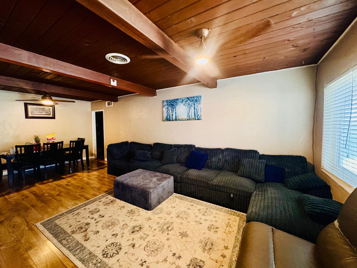 3029 Crestline Rd, Bakersfield, CA 93306