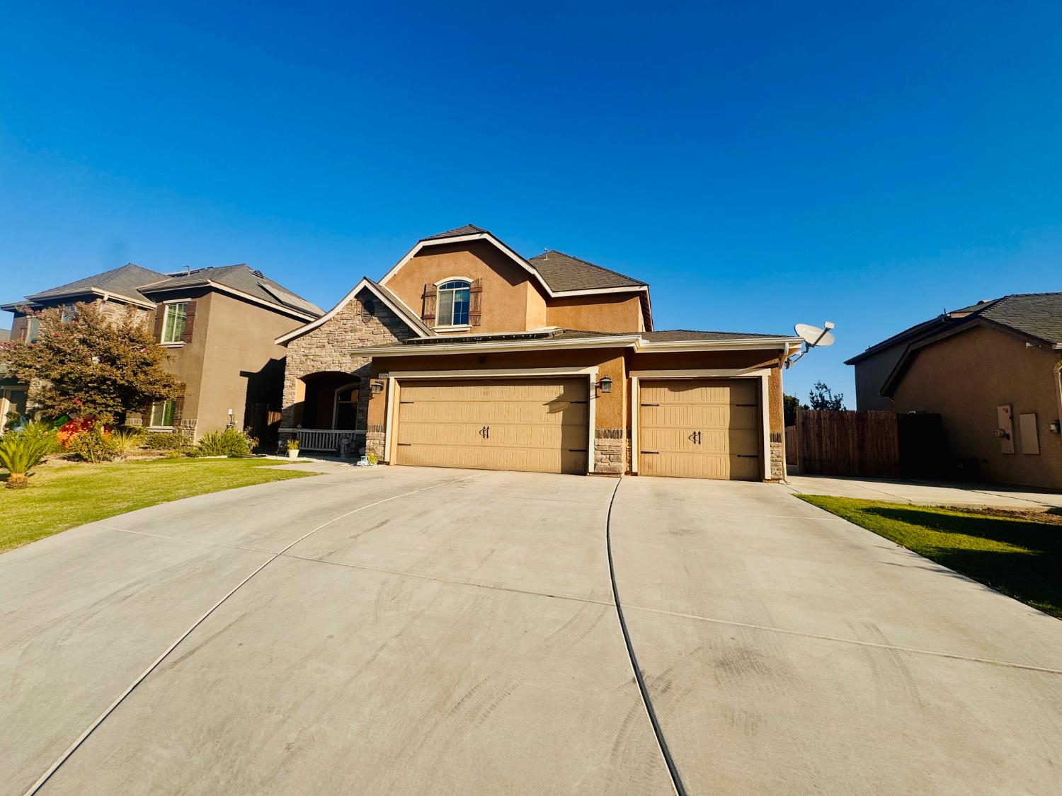 9506 Liberty Island Dr, Bakersfield, CA 93311