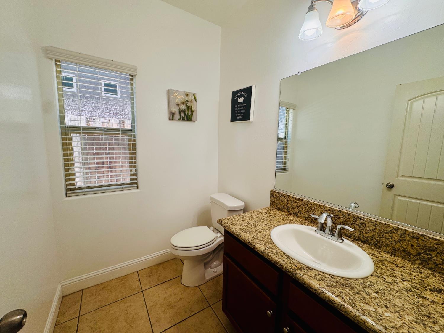 9506 Liberty Island Dr, Bakersfield, CA 93311