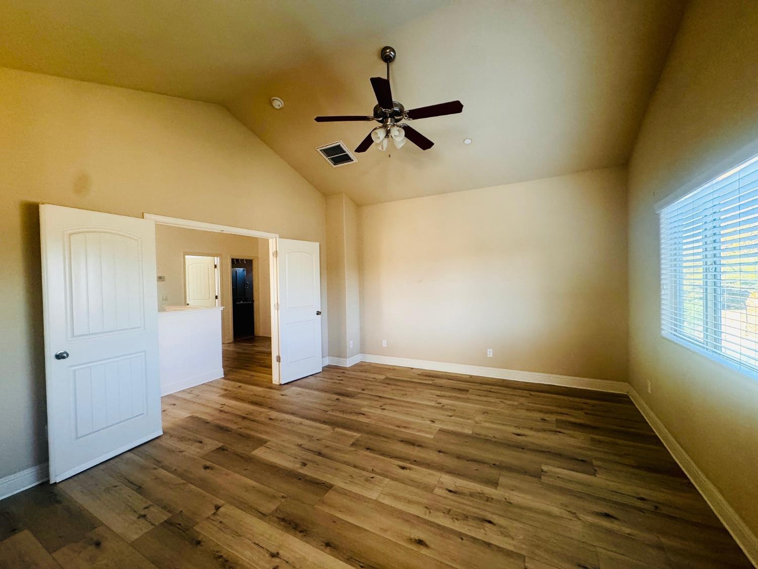 9506 Liberty Island Dr, Bakersfield, CA 93311