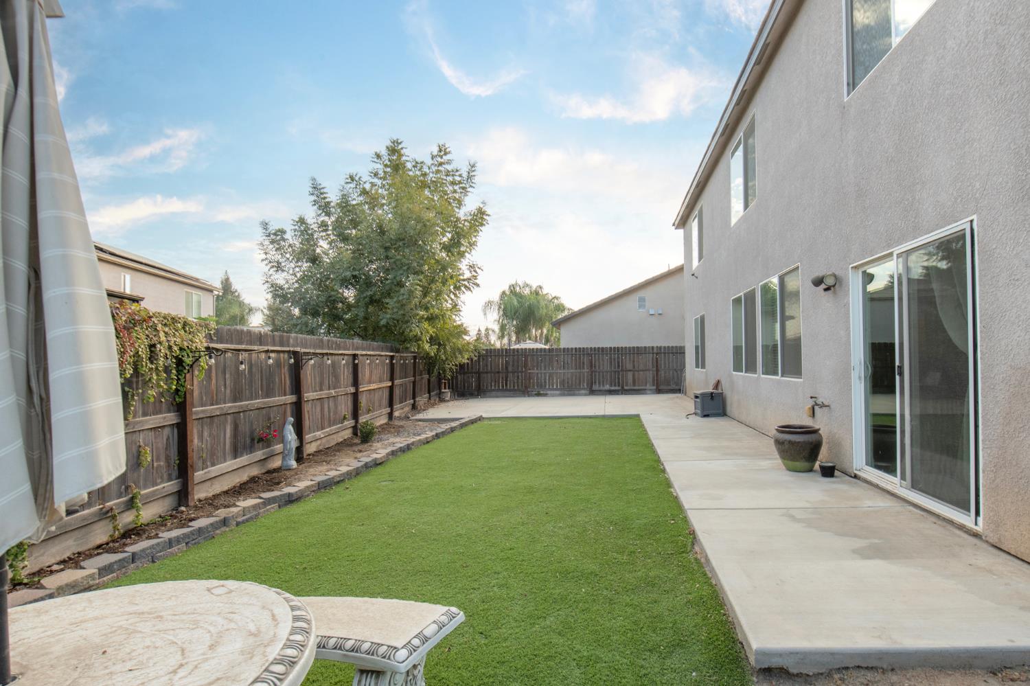 2980 4Th St, Sanger, CA 93657