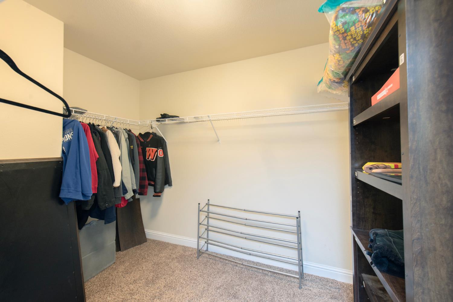 2980 4Th St, Sanger, CA 93657
