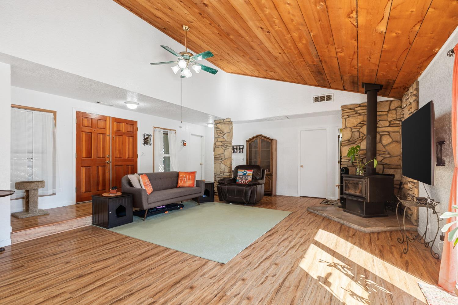 5150 Cole Rd, Mariposa, CA 95338