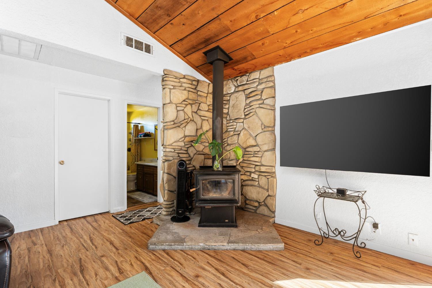 5150 Cole Rd, Mariposa, CA 95338