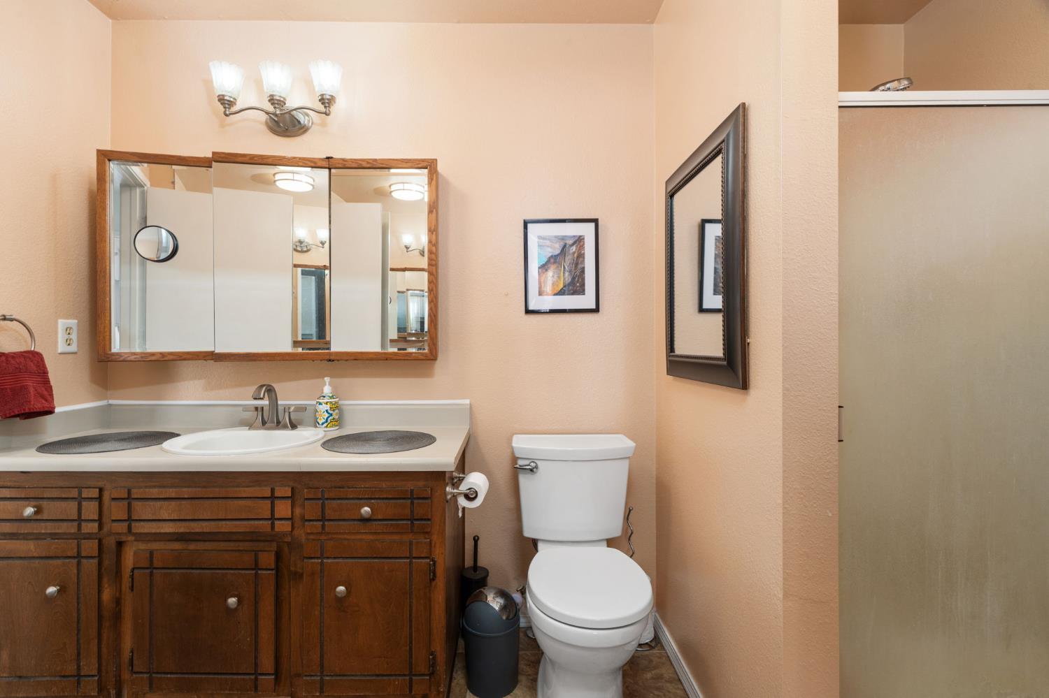 5150 Cole Rd, Mariposa, CA 95338