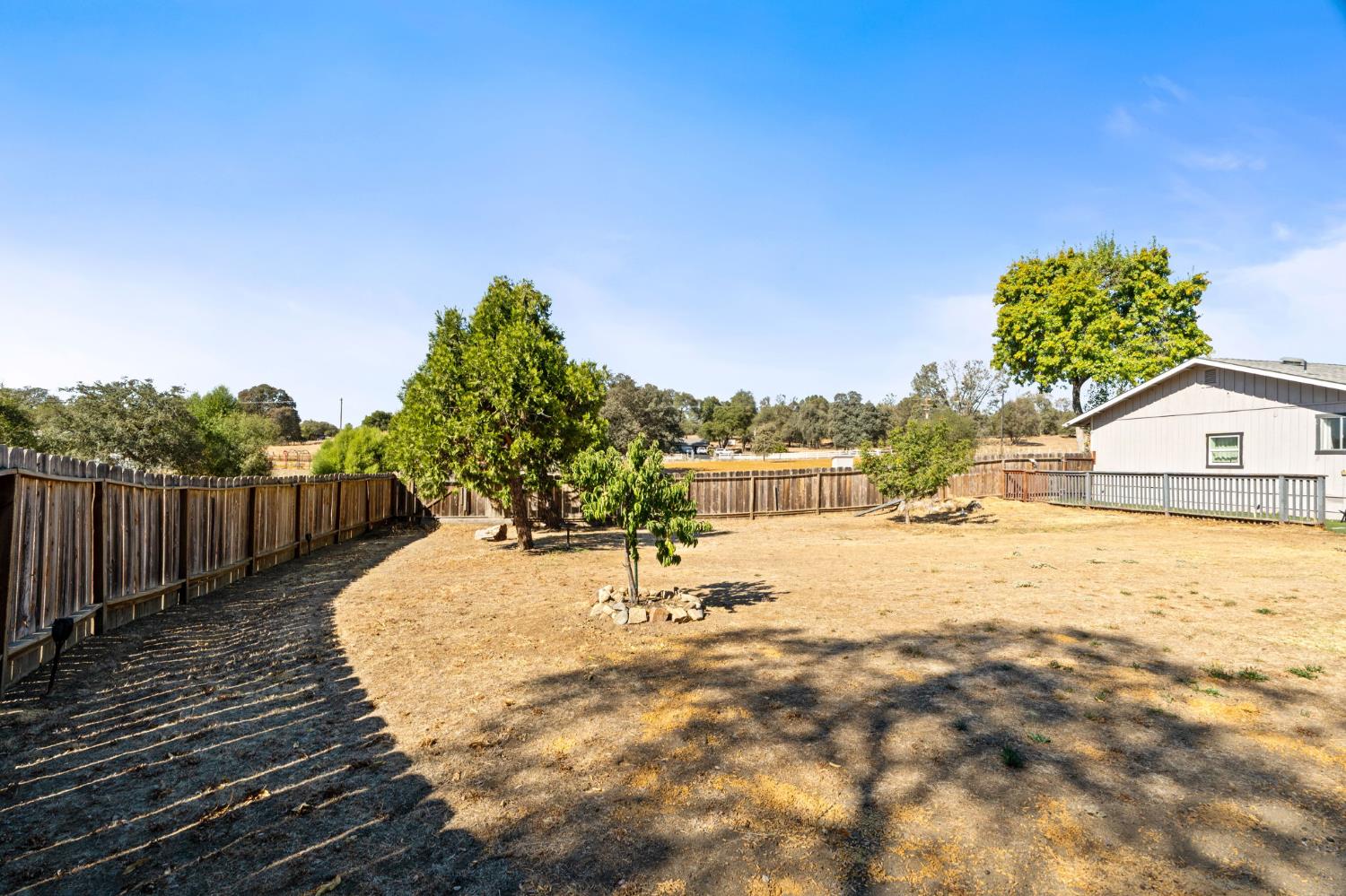 5150 Cole Rd, Mariposa, CA 95338