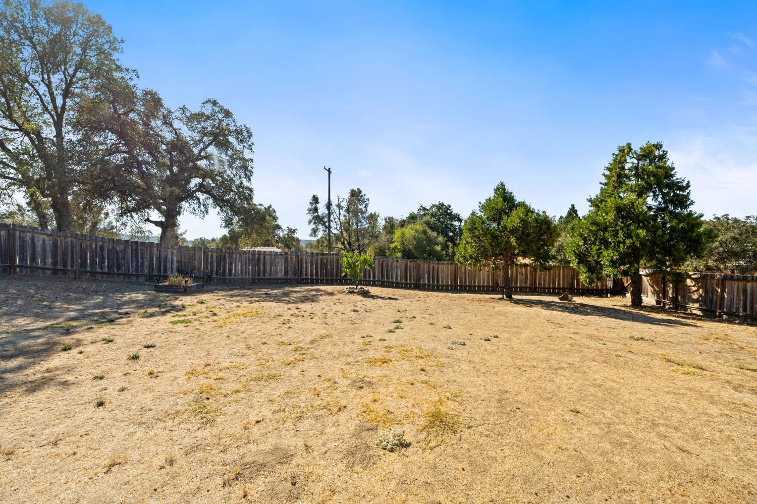 5150 Cole Rd, Mariposa, CA 95338