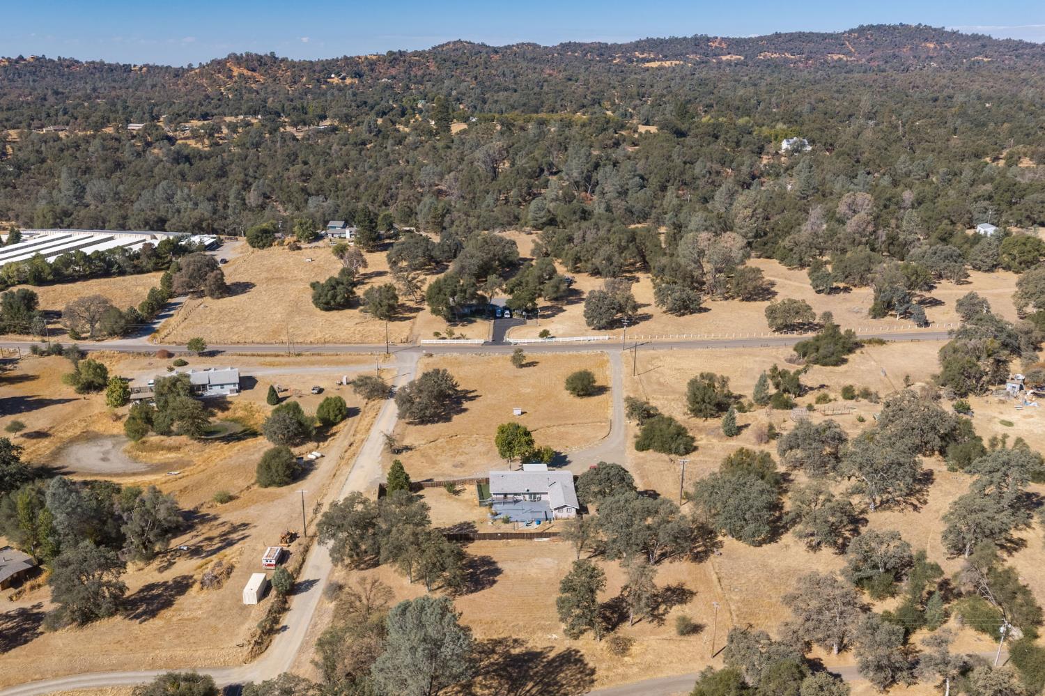 5150 Cole Rd, Mariposa, CA 95338