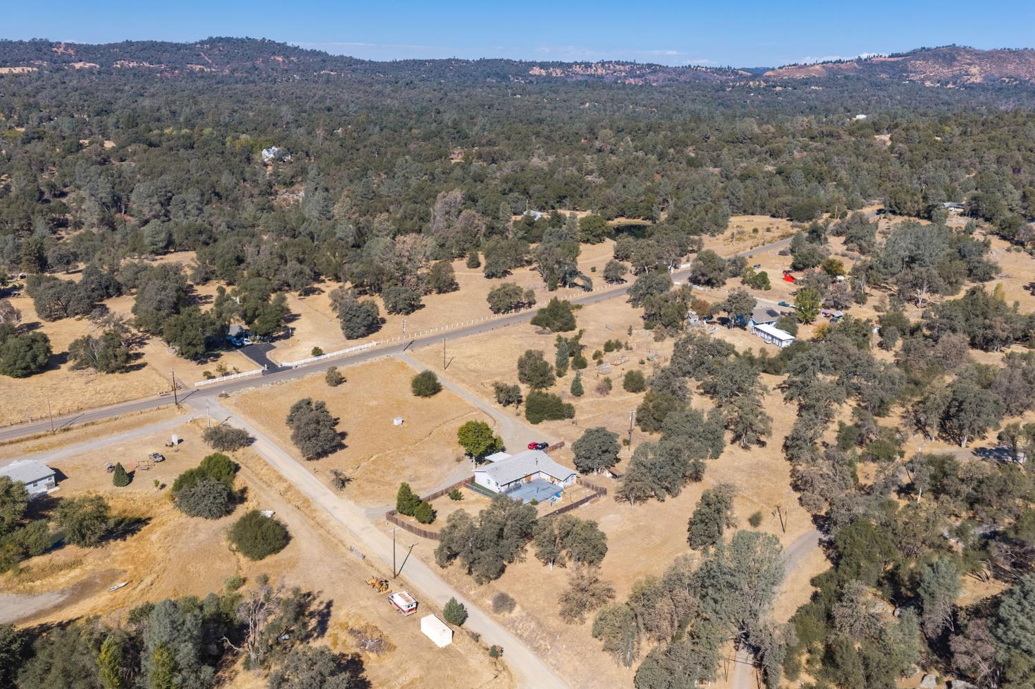 5150 Cole Rd, Mariposa, CA 95338
