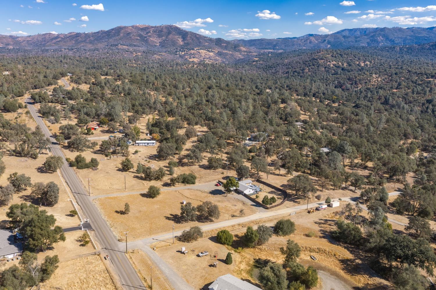 5150 Cole Rd, Mariposa, CA 95338