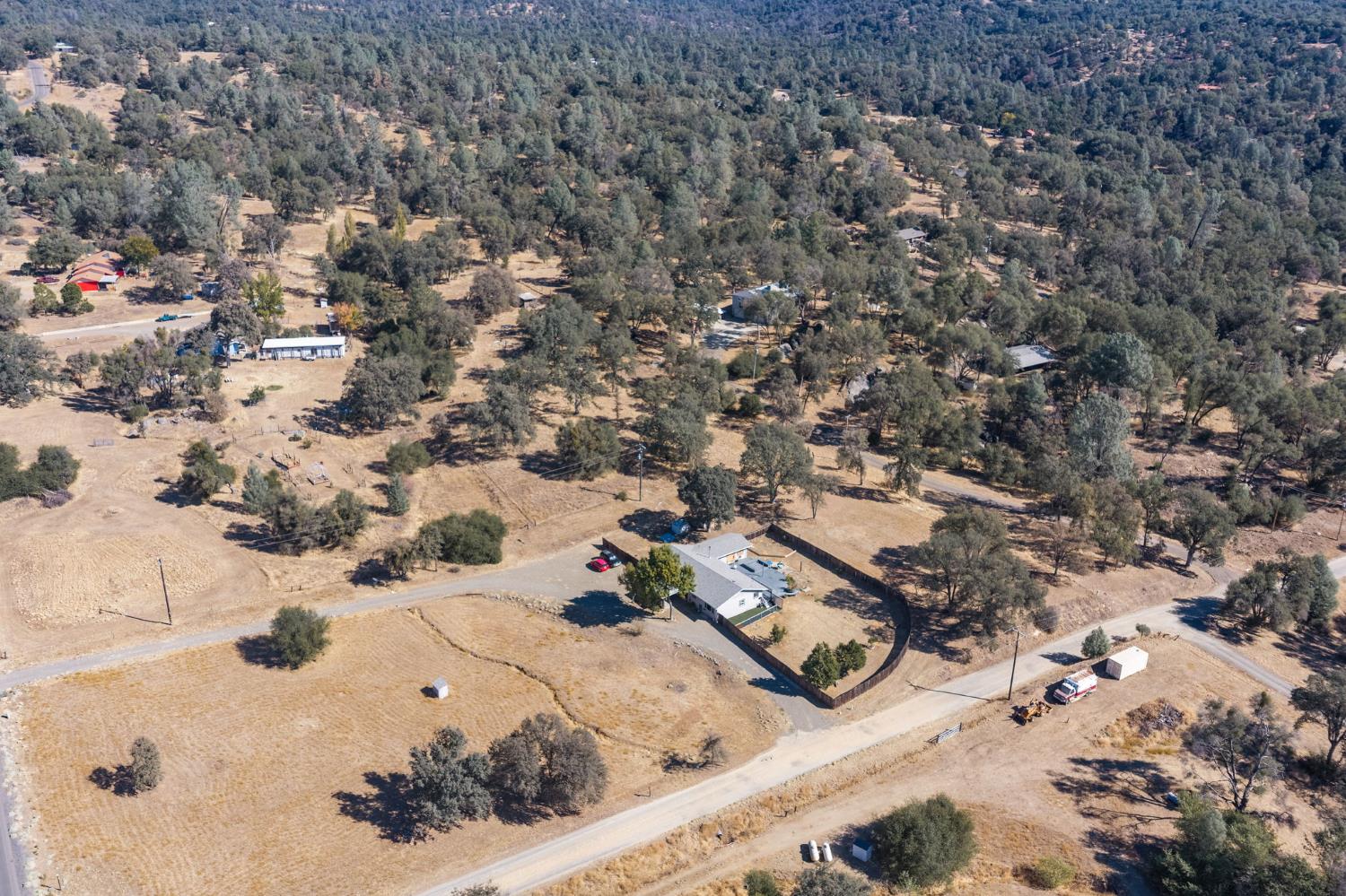5150 Cole Rd, Mariposa, CA 95338