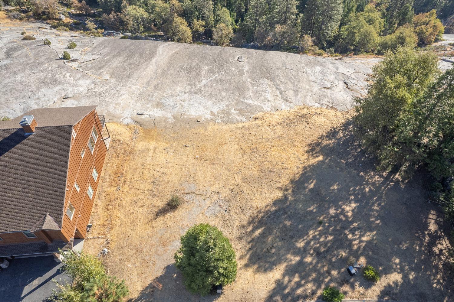 42308 Majestic Ln, Shaver Lake, CA 93664