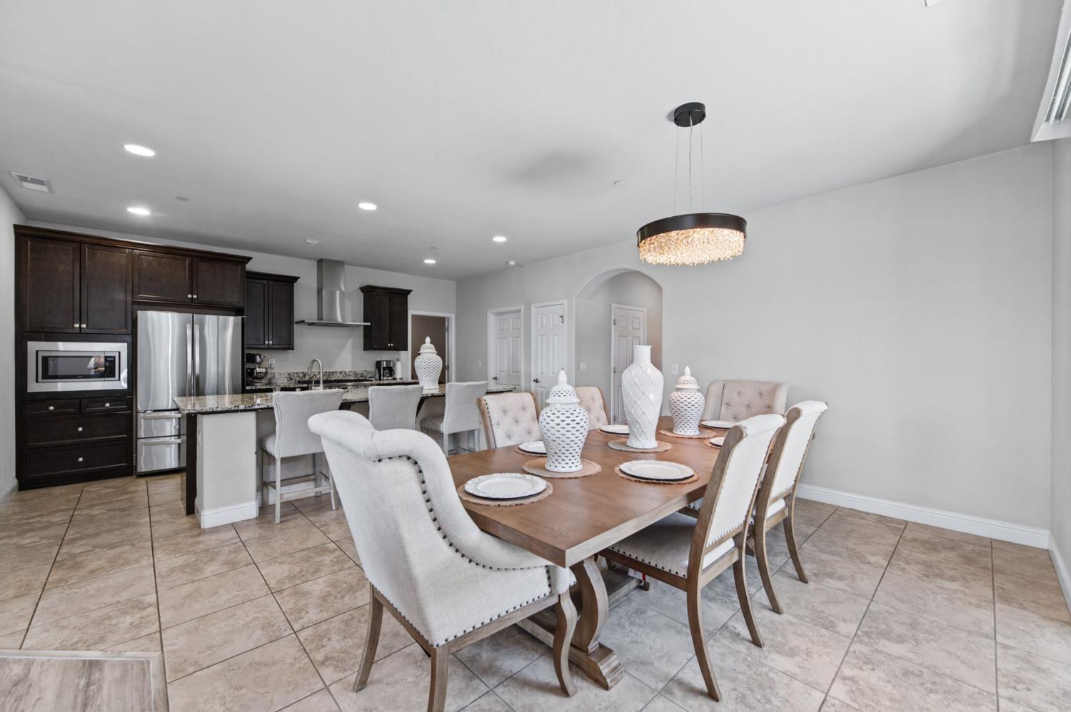 1728 E Green Sage Ave, Fresno, CA 93730
